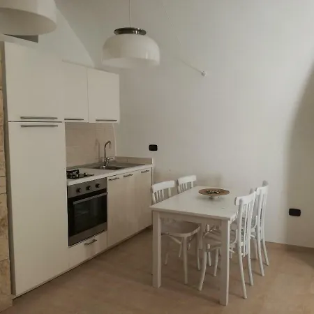 Casa 1811 * Adelfia